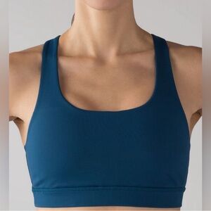 Lululemon Invigorate Sports Bra - Size 8